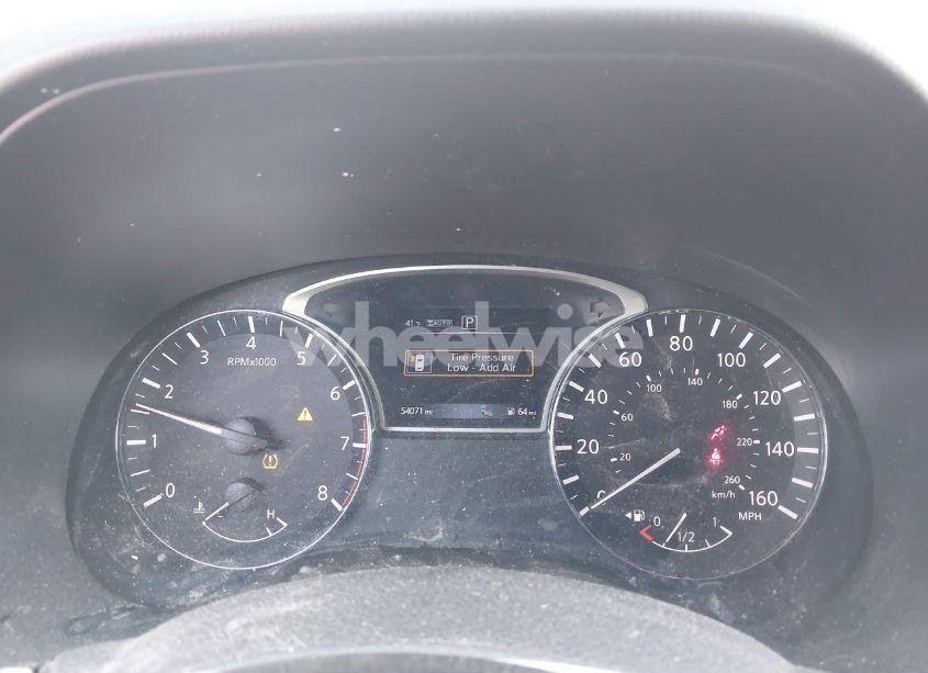 Photo 7 of 2017 Nissan Pathfinder SL (VIN 5N1DR2MM7HC610550)