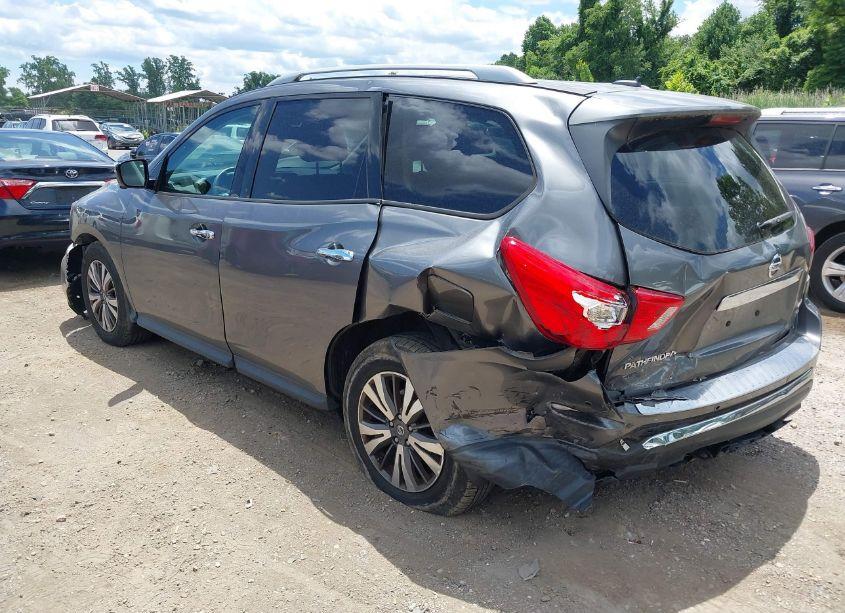 Photo 3 of 2017 Nissan Pathfinder SL (VIN 5N1DR2MM7HC656296)