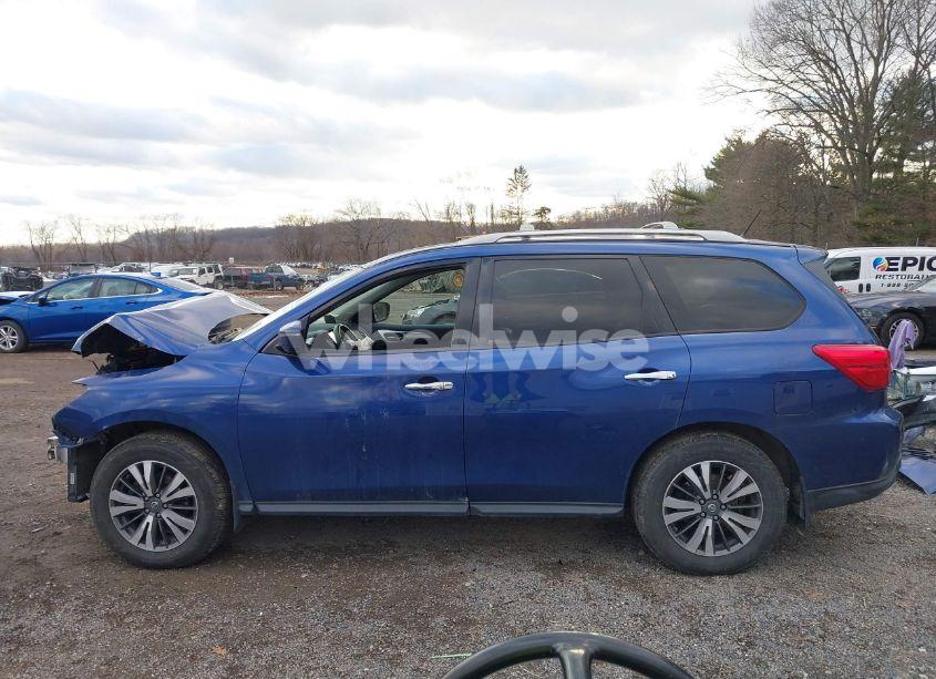 Photo 15 of 2017 Nissan Pathfinder SL (VIN 5N1DR2MM7HC676788)
