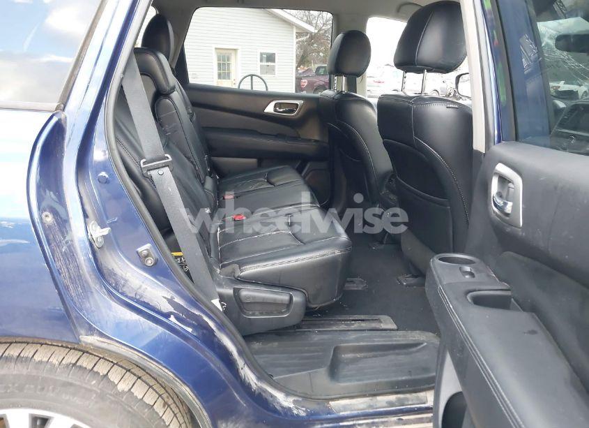 Photo 8 of 2017 Nissan Pathfinder SL (VIN 5N1DR2MM7HC676788)