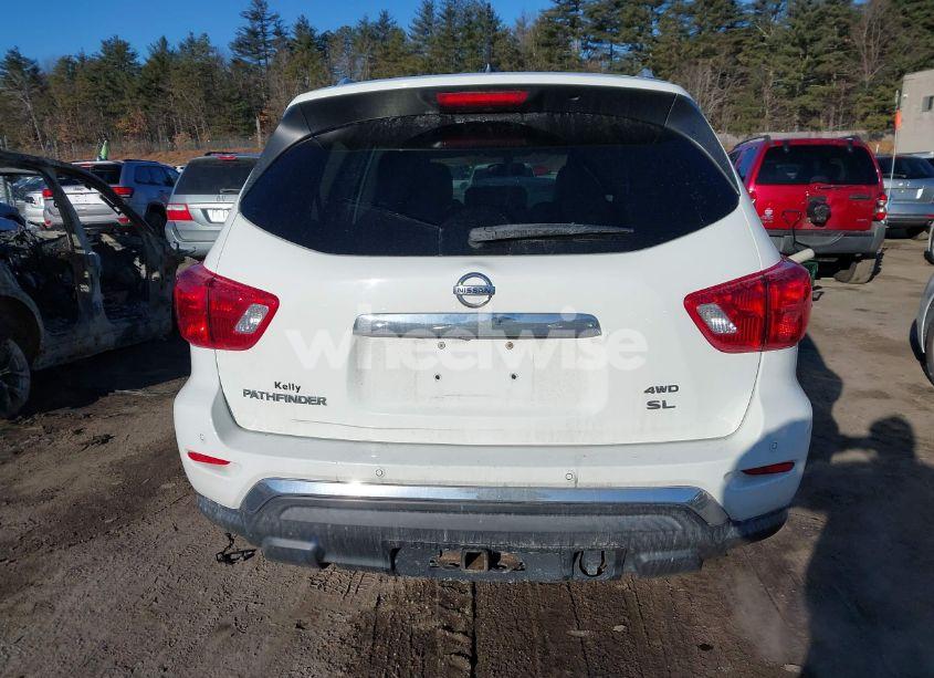 Photo 16 of 2018 Nissan Pathfinder SL (VIN 5N1DR2MM7JC603796)