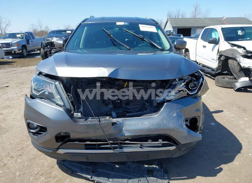 Photo 12 of 2018 Nissan Pathfinder S/SV/SL/PLATINUM (VIN 5N1DR2MM7JC605905)