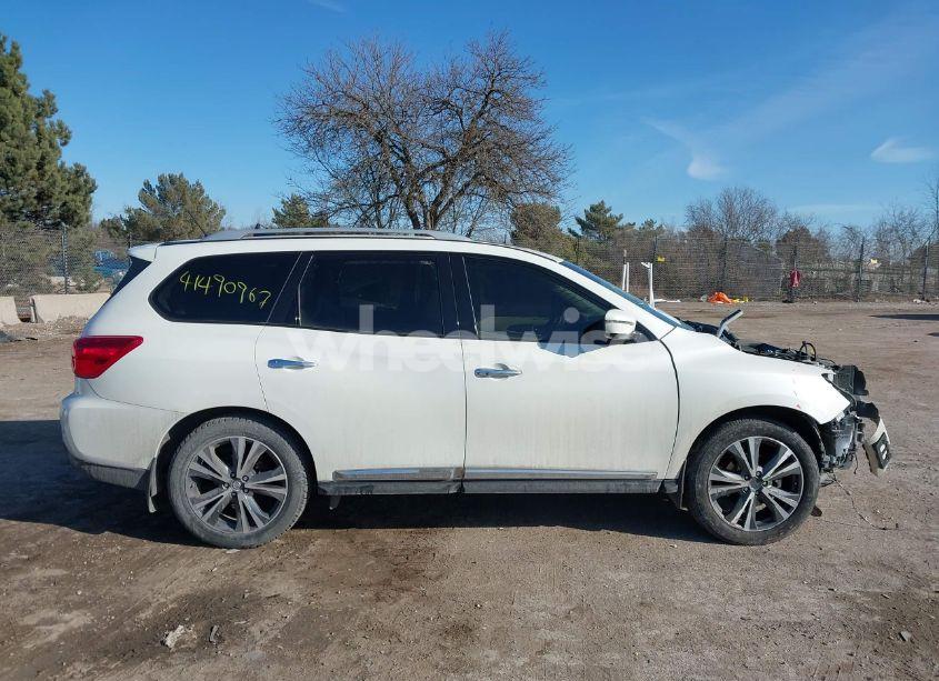 Photo 13 of 2018 Nissan Pathfinder PLATINUM (VIN 5N1DR2MM7JC611719)