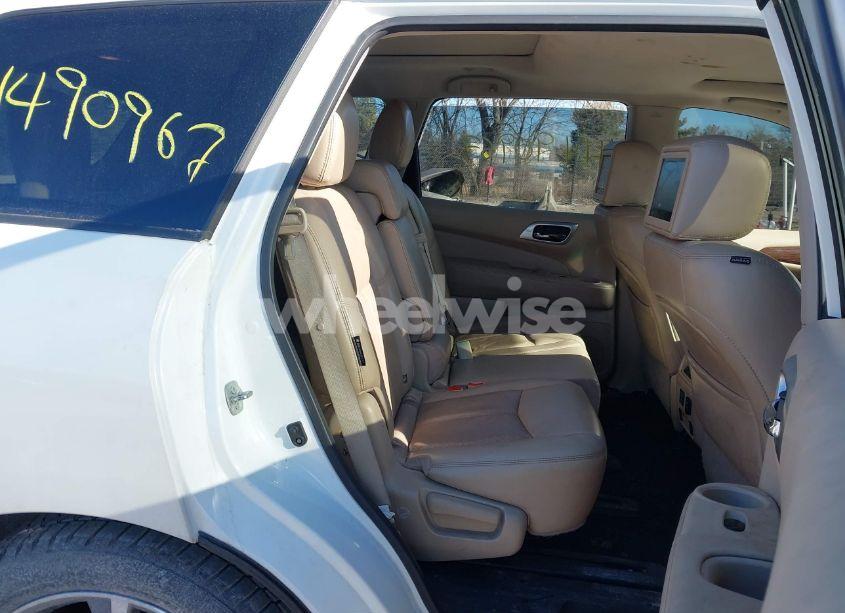 Photo 8 of 2018 Nissan Pathfinder PLATINUM (VIN 5N1DR2MM7JC611719)