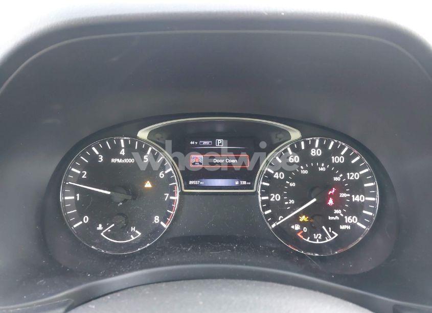 Photo 7 of 2018 Nissan Pathfinder S (VIN 5N1DR2MM7JC626401)