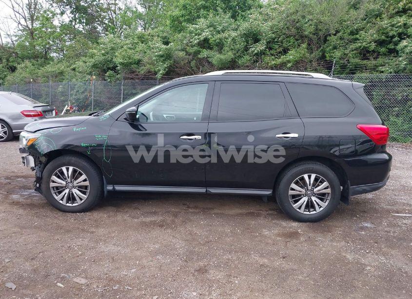 Photo 15 of 2018 Nissan Pathfinder S (VIN 5N1DR2MM7JC675369)