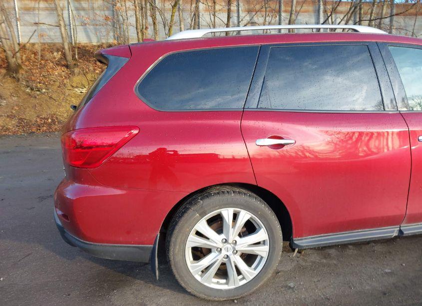 Photo 21 of 2019 Nissan Pathfinder SL (VIN 5N1DR2MM7KC591425)