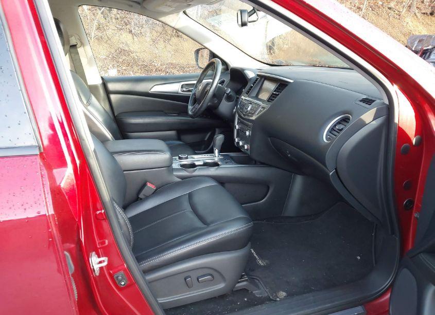 Photo 5 of 2019 Nissan Pathfinder SL (VIN 5N1DR2MM7KC591425)