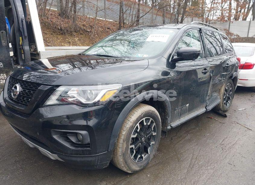 Photo 2 of 2019 Nissan Pathfinder SL (VIN 5N1DR2MM7KC649498)