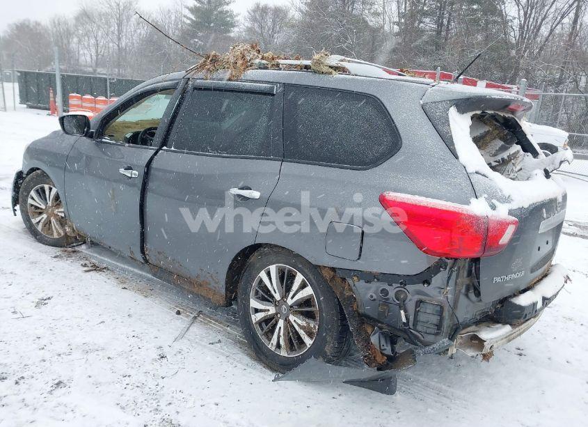 Photo 3 of 2017 Nissan Pathfinder S (VIN 5N1DR2MM8HC612162)