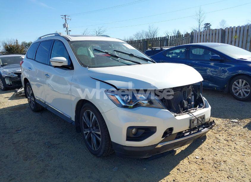 2017 Nissan Pathfinder PLATINUM (VIN 5N1DR2MM8HC624702) main photo