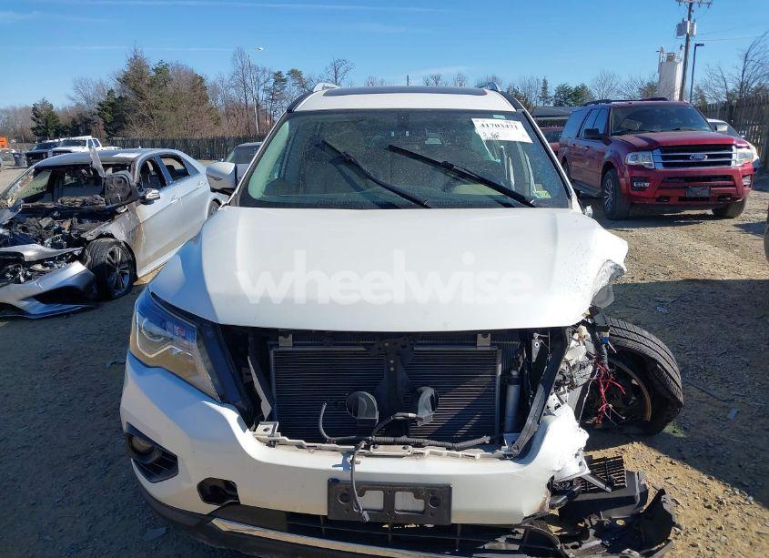 Photo 12 of 2017 Nissan Pathfinder PLATINUM (VIN 5N1DR2MM8HC624702)
