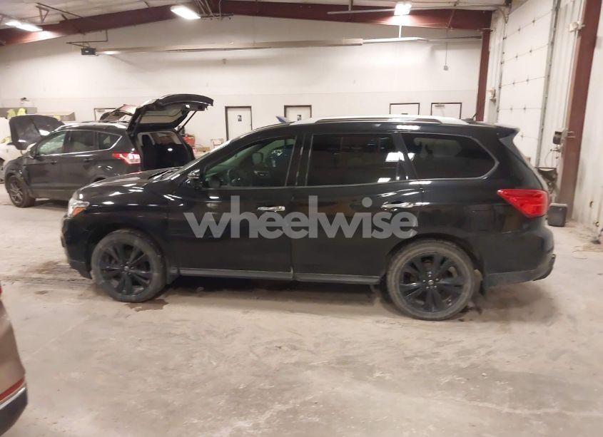 Photo 14 of 2017 Nissan Pathfinder S (VIN 5N1DR2MM8HC640947)