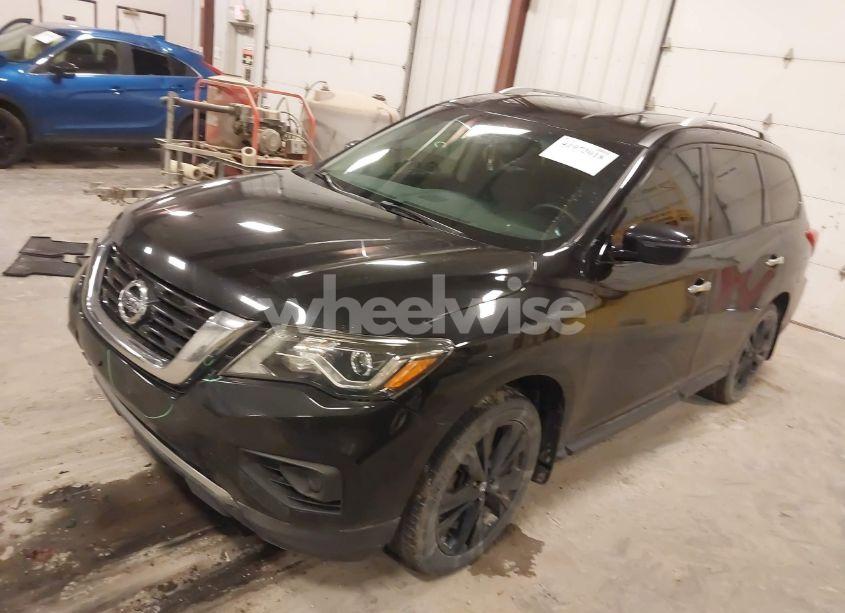 Photo 2 of 2017 Nissan Pathfinder S (VIN 5N1DR2MM8HC640947)
