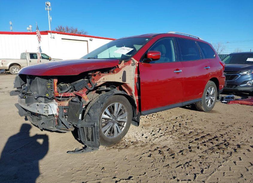 Photo 2 of 2017 Nissan Pathfinder SV (VIN 5N1DR2MM8HC664097)
