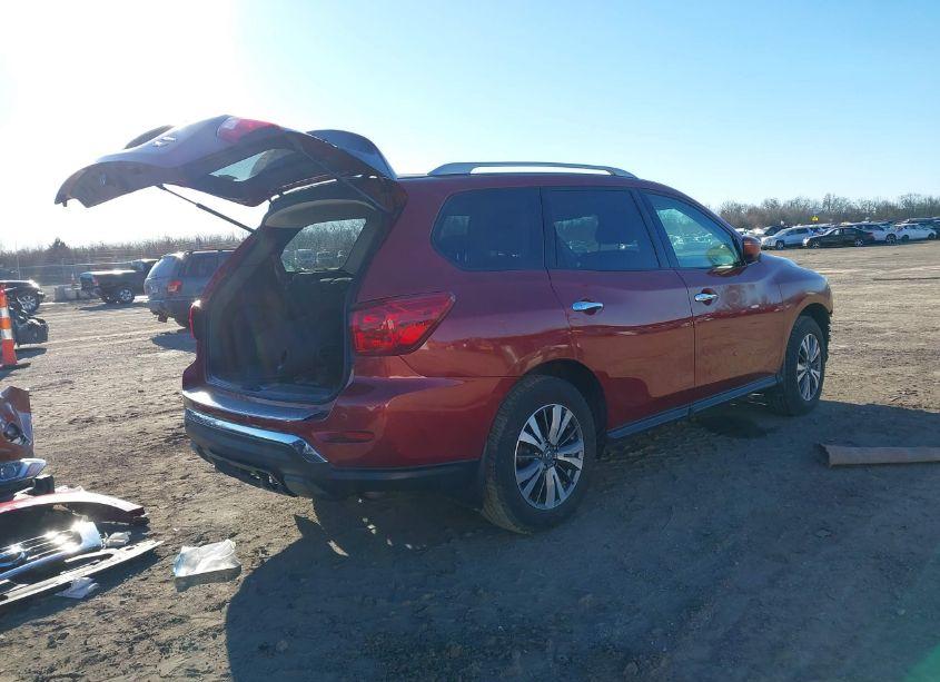 Photo 4 of 2017 Nissan Pathfinder SV (VIN 5N1DR2MM8HC664097)