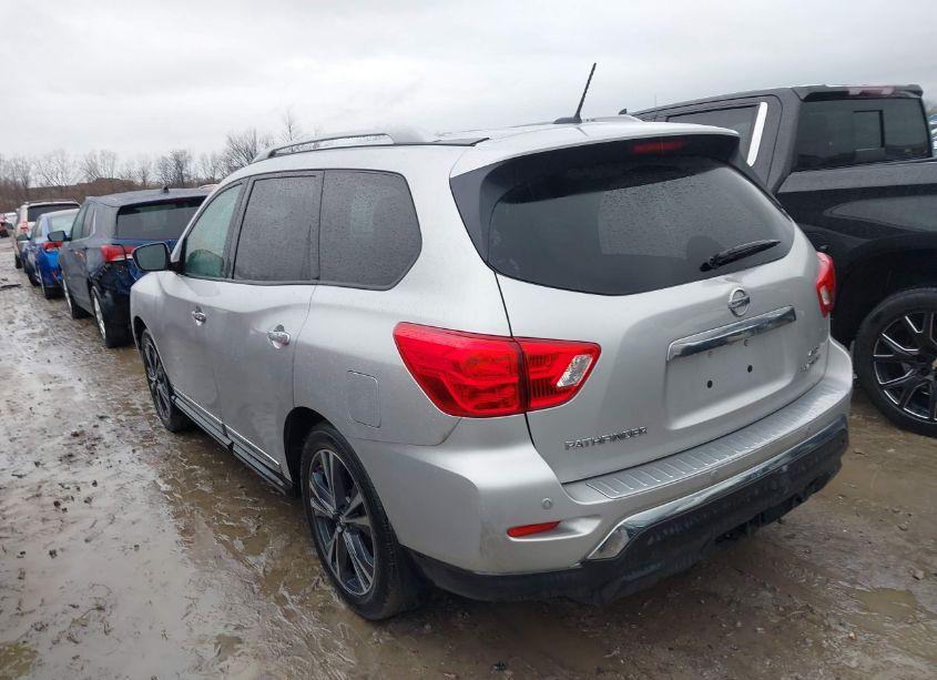 Photo 3 of 2017 Nissan Pathfinder PLATINUM (VIN 5N1DR2MM8HC670952)