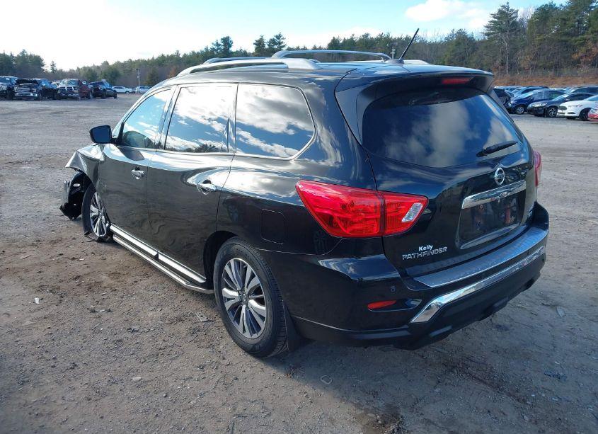 Photo 3 of 2017 Nissan Pathfinder SV (VIN 5N1DR2MM8HC689940)