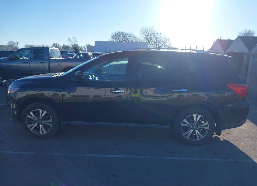 Photo 14 of 2017 Nissan Pathfinder S (VIN 5N1DR2MM8HC911182)