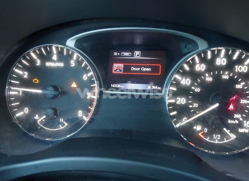 Photo 7 of 2018 Nissan Pathfinder SV (VIN 5N1DR2MM8JC608098)