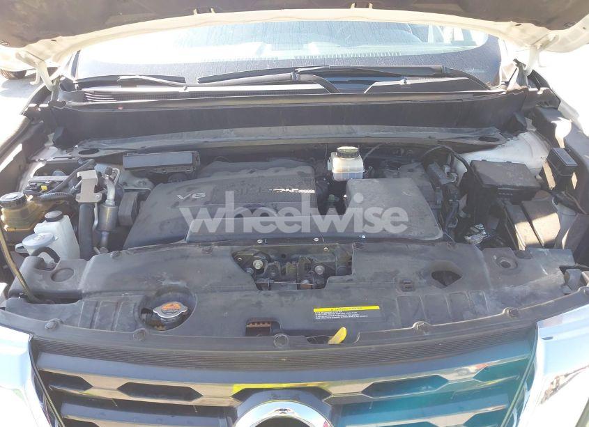 Photo 10 of 2018 Nissan Pathfinder SV (VIN 5N1DR2MM8JC661481)