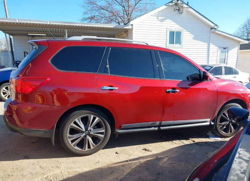 Photo 14 of 2018 Nissan Pathfinder PLATINUM (VIN 5N1DR2MM8JC662369)