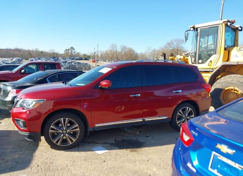 Photo 15 of 2018 Nissan Pathfinder PLATINUM (VIN 5N1DR2MM8JC662369)