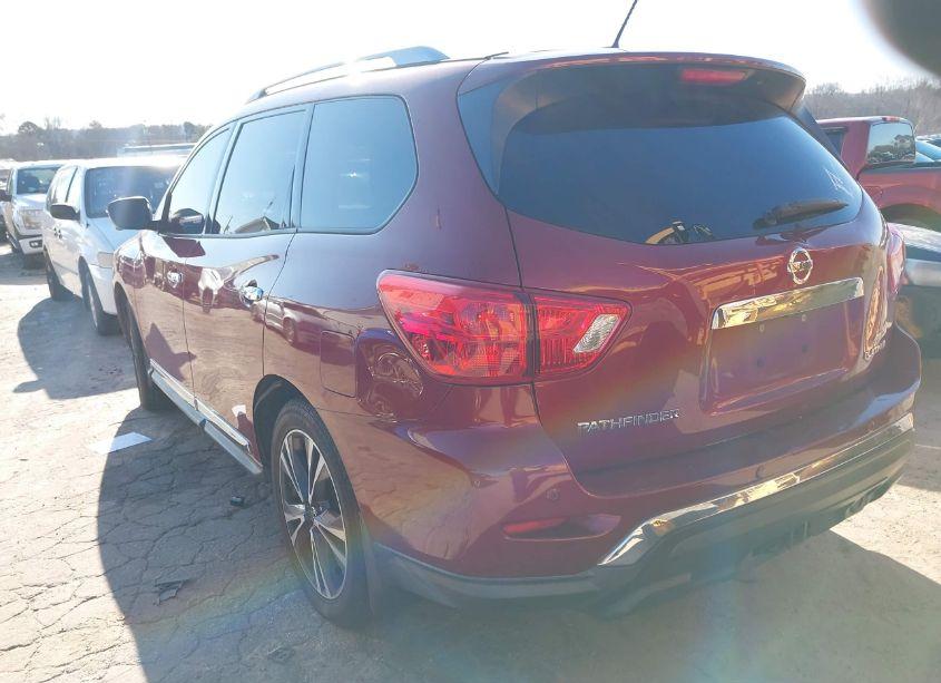 Photo 3 of 2018 Nissan Pathfinder PLATINUM (VIN 5N1DR2MM8JC662369)