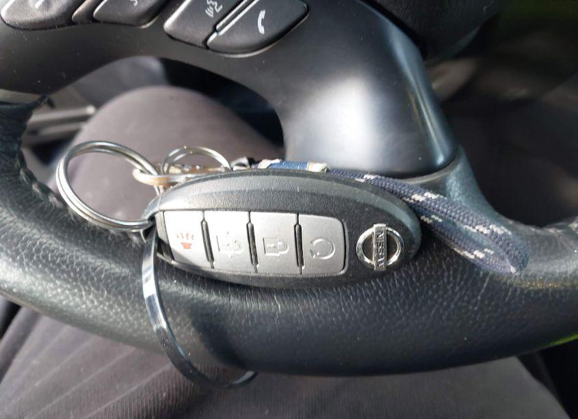 Photo 11 of 2018 Nissan Pathfinder SV (VIN 5N1DR2MM8JC678460)