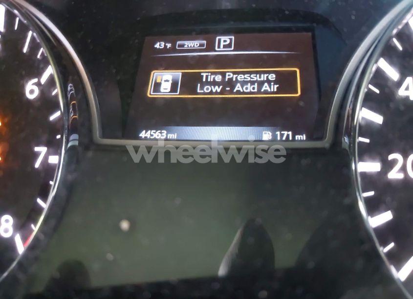 Photo 7 of 2018 Nissan Pathfinder SV (VIN 5N1DR2MM8JC678815)