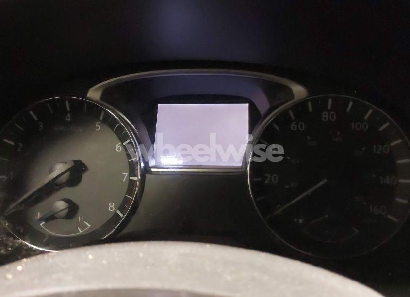 Photo 7 of 2017 Nissan Pathfinder SV (VIN 5N1DR2MM9HC611196)