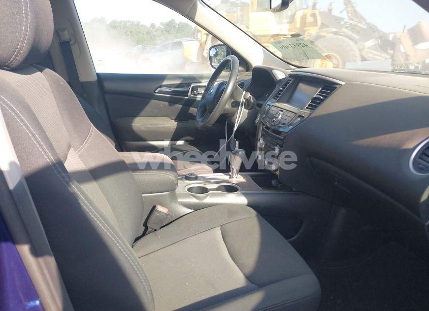 Photo 5 of 2017 Nissan Pathfinder PLATINUM/S/SL/SV (VIN 5N1DR2MM9HC616253)