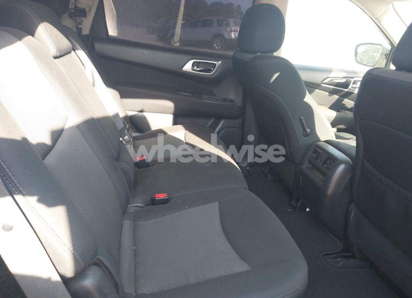 Photo 8 of 2017 Nissan Pathfinder PLATINUM/S/SL/SV (VIN 5N1DR2MM9HC616253)