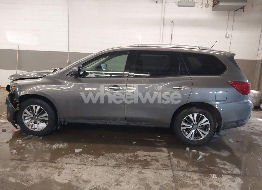 Photo 15 of 2017 Nissan Pathfinder S (VIN 5N1DR2MM9HC622179)