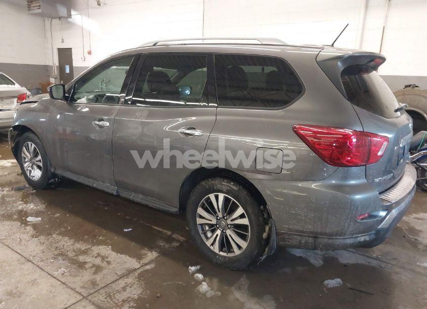 Photo 3 of 2017 Nissan Pathfinder S (VIN 5N1DR2MM9HC622179)
