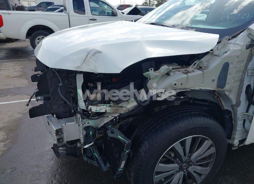 Photo 17 of 2017 Nissan Pathfinder SL (VIN 5N1DR2MM9HC627155)