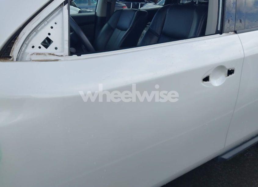 Photo 18 of 2017 Nissan Pathfinder SL (VIN 5N1DR2MM9HC627155)