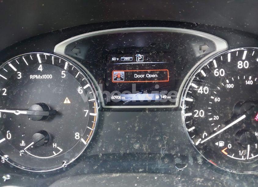 Photo 7 of 2017 Nissan Pathfinder SL (VIN 5N1DR2MM9HC627155)