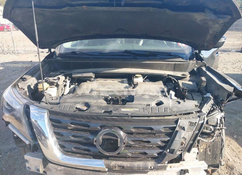 Photo 10 of 2017 Nissan Pathfinder SV (VIN 5N1DR2MM9HC636616)