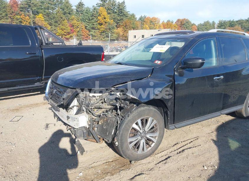 Photo 6 of 2017 Nissan Pathfinder SV (VIN 5N1DR2MM9HC636616)