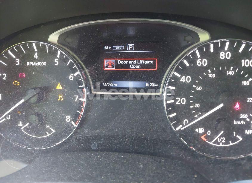 Photo 7 of 2017 Nissan Pathfinder SV (VIN 5N1DR2MM9HC636616)