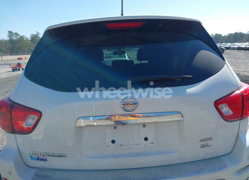 Photo 16 of 2017 Nissan Pathfinder SL (VIN 5N1DR2MM9HC644067)