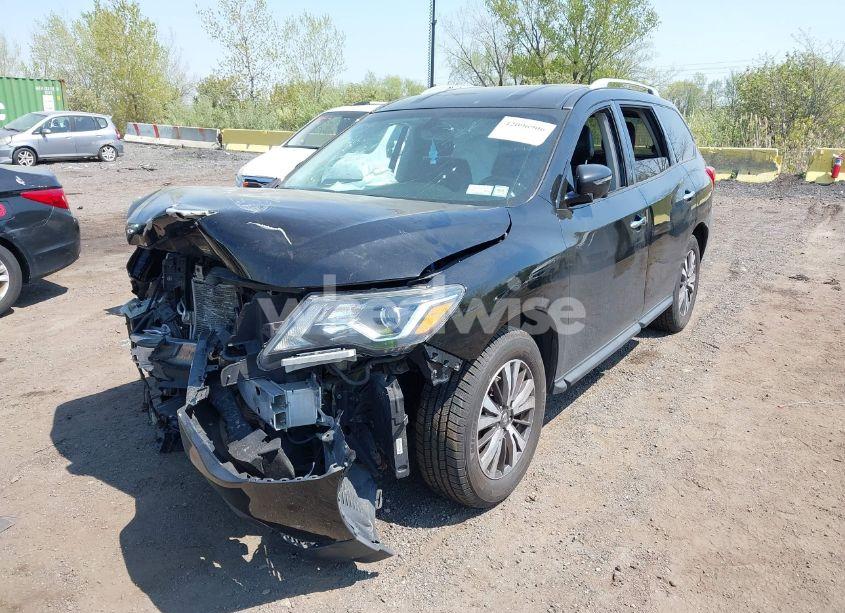 Photo 2 of 2017 Nissan Pathfinder SL (VIN 5N1DR2MM9HC648040)