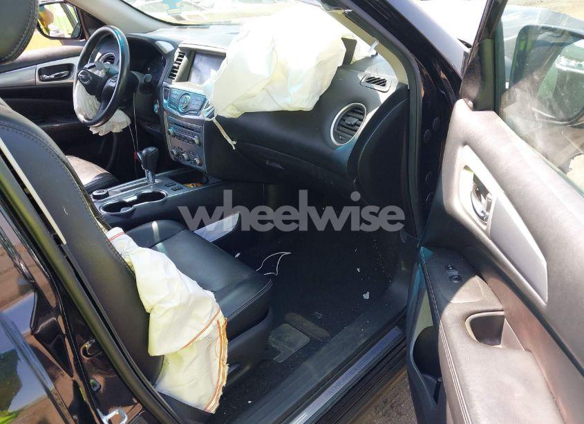 Photo 5 of 2017 Nissan Pathfinder SL (VIN 5N1DR2MM9HC648040)