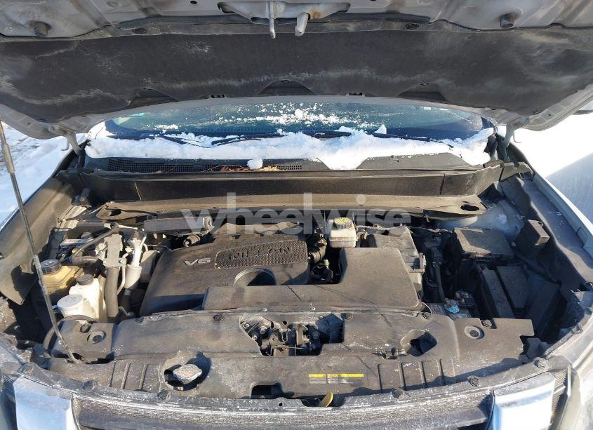 Photo 10 of 2017 Nissan Pathfinder SV (VIN 5N1DR2MM9HC678395)