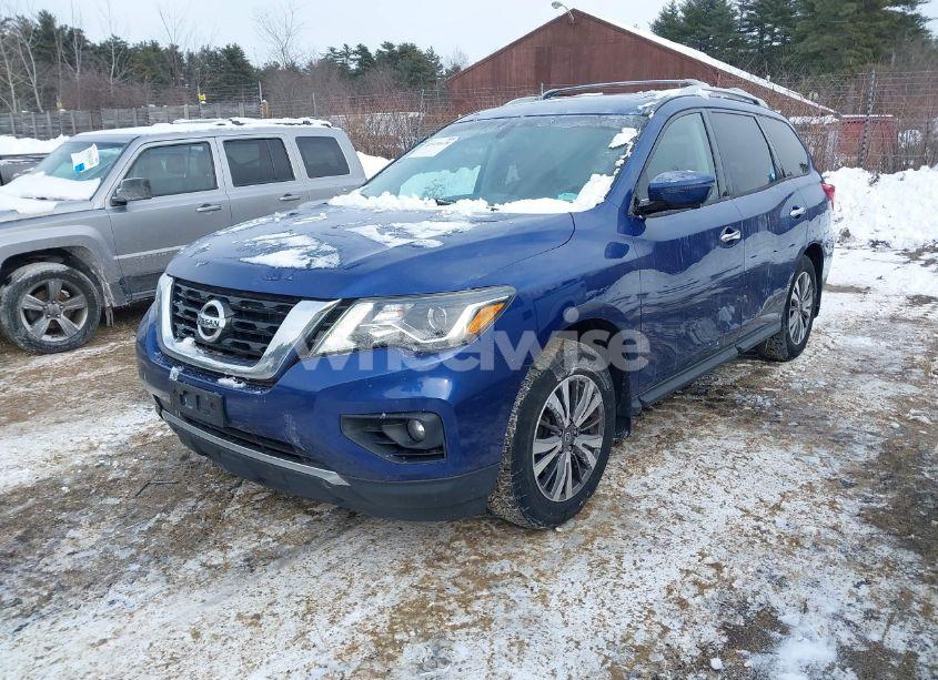 Photo 2 of 2017 Nissan Pathfinder SL (VIN 5N1DR2MM9HC684696)