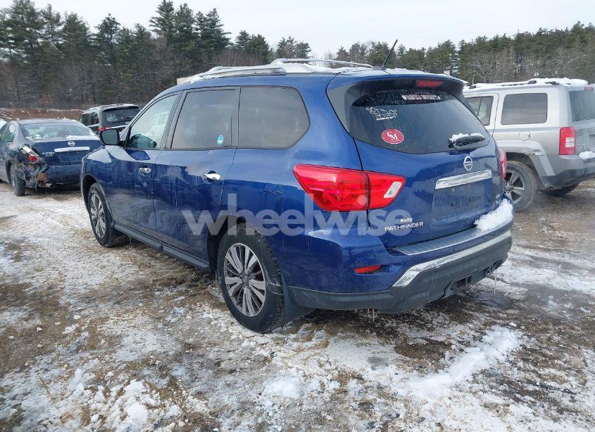 Photo 3 of 2017 Nissan Pathfinder SL (VIN 5N1DR2MM9HC684696)