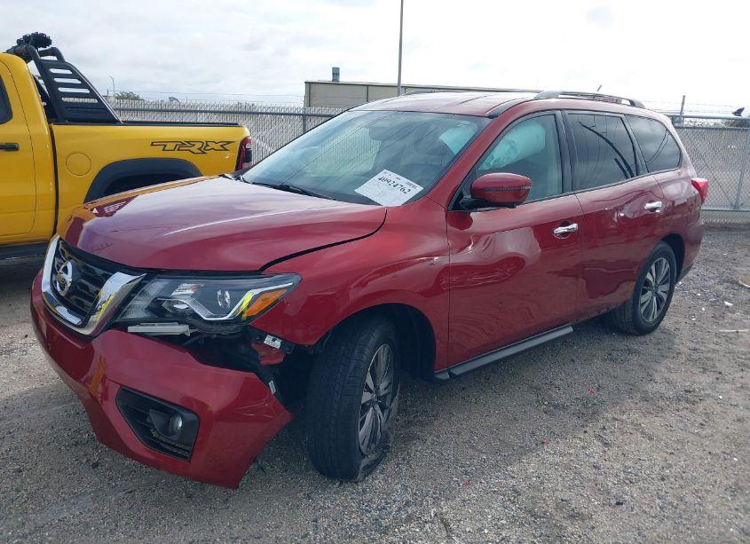 Photo 2 of 2017 Nissan Pathfinder SL (VIN 5N1DR2MM9HC687226)