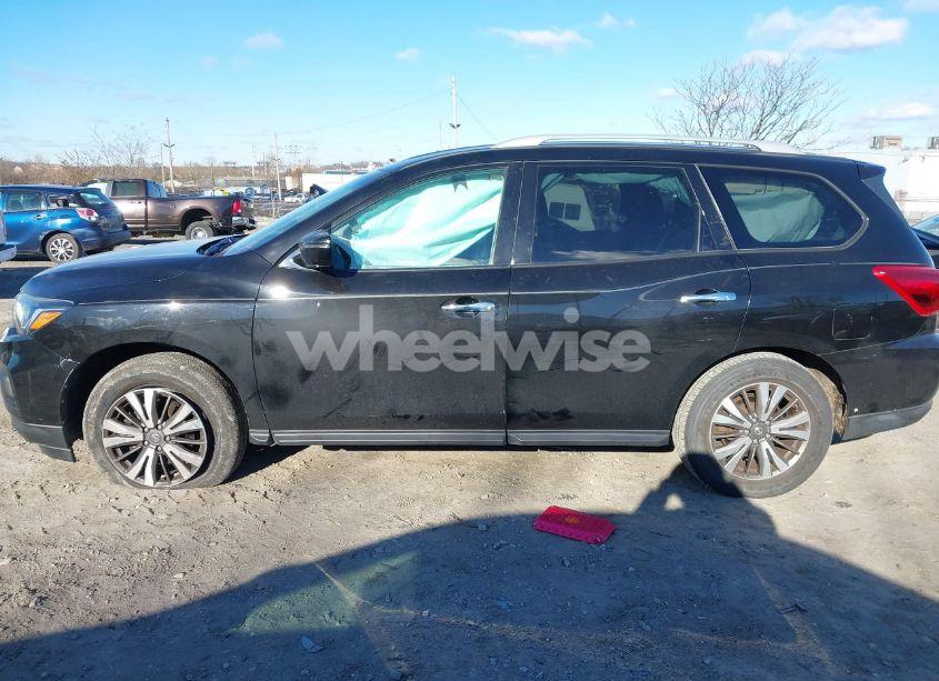 Photo 13 of 2017 Nissan Pathfinder S (VIN 5N1DR2MM9HC692801)