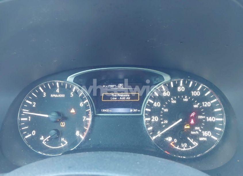 Photo 7 of 2017 Nissan Pathfinder S (VIN 5N1DR2MM9HC692801)